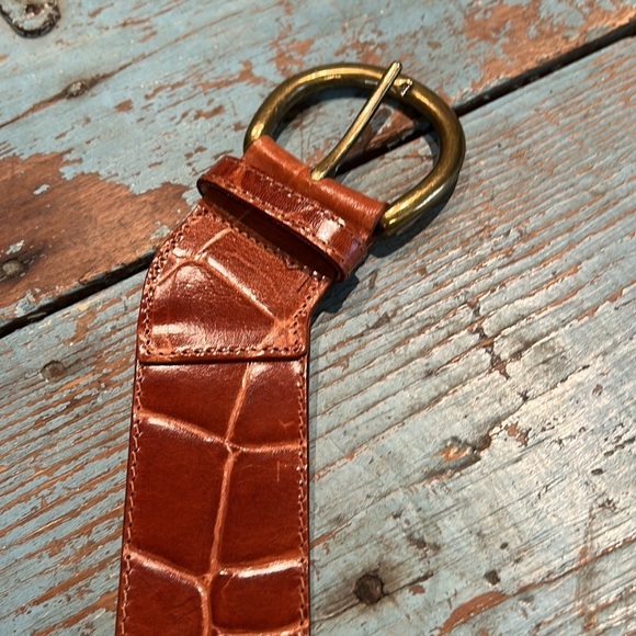 Alligator look fashion belt main image 5